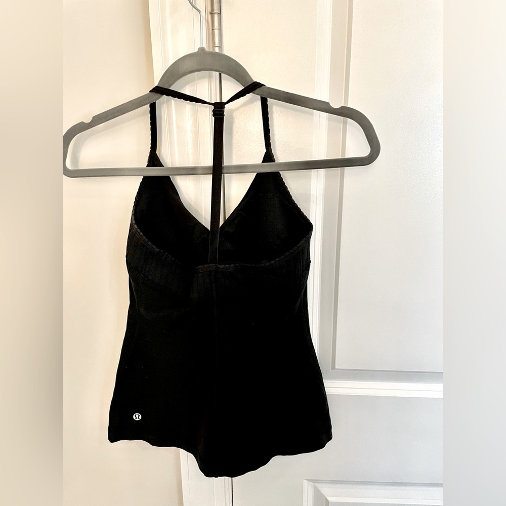 Lululemon Black Racerback Tank | Size:4 | Fitted with an adjustable back top